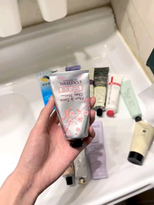 一名分享精致女孩最爱的五款护手霜AG真人游戏第一品牌护手霜推荐第(图8)